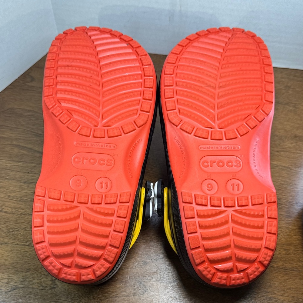 Disney Mickey Mouse Classic Crocs Clogs, Unisex Adult, Womens sz 11 / Mens sz 9 - Picture 14 of 16
